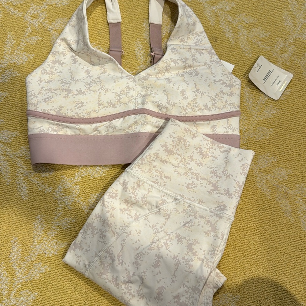 Fabletics set